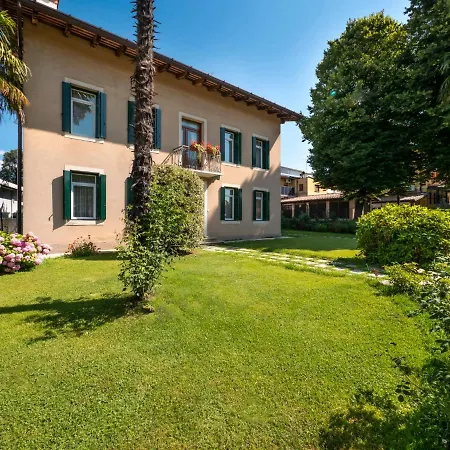 Casa Con Le Rose By Interhome Tatil Evi