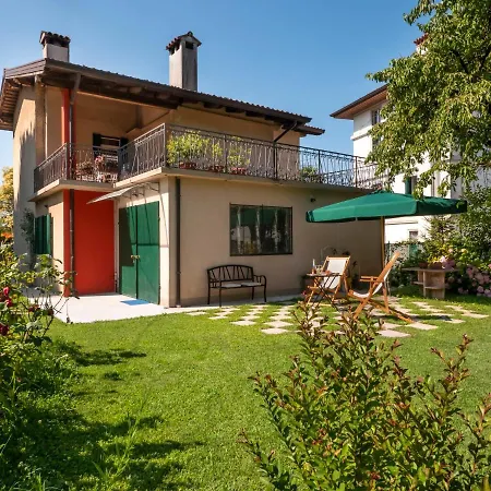 Casa Con Le Rose By Interhome Tatil Evi