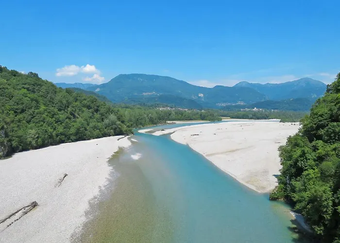 Casa Con Le Rose By Interhome *